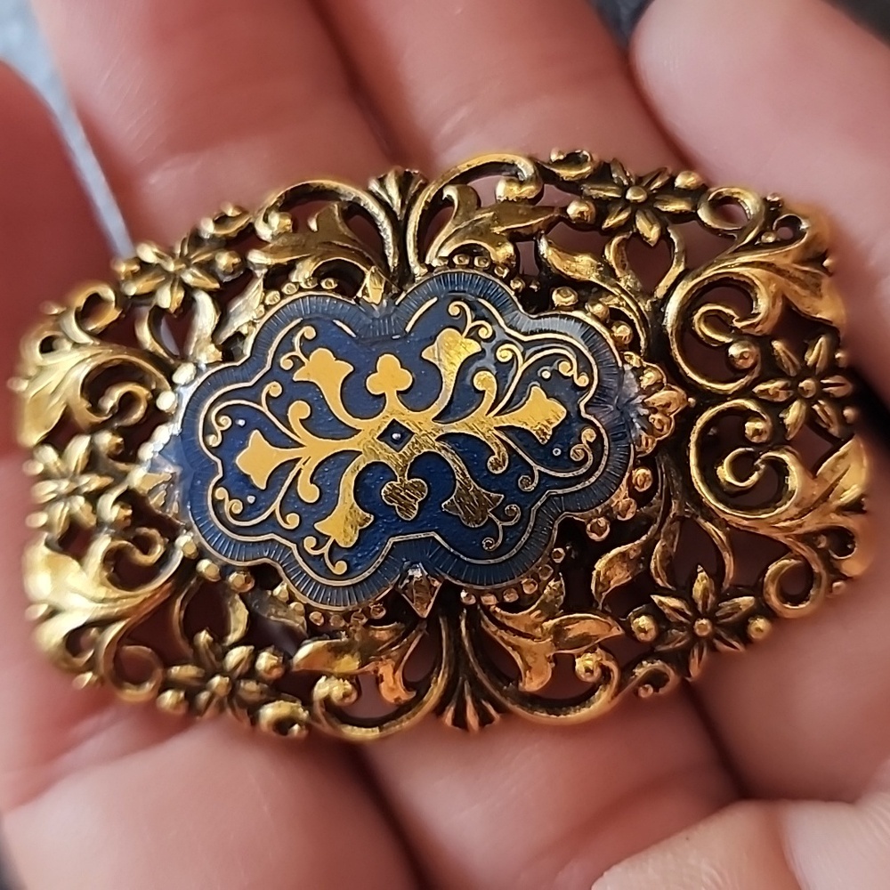 VTG Freirich brooch